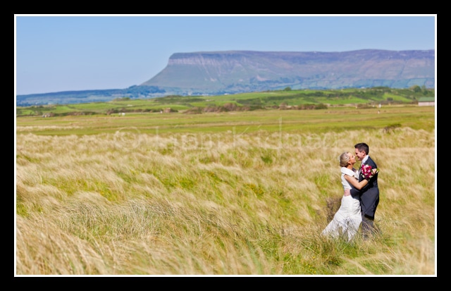 Read more about the article Wedding of Paula & James, Rosses Point, Co. Sligo & Castledargan Hotel, Co. Sligo | Sligo Wedding Photographer
