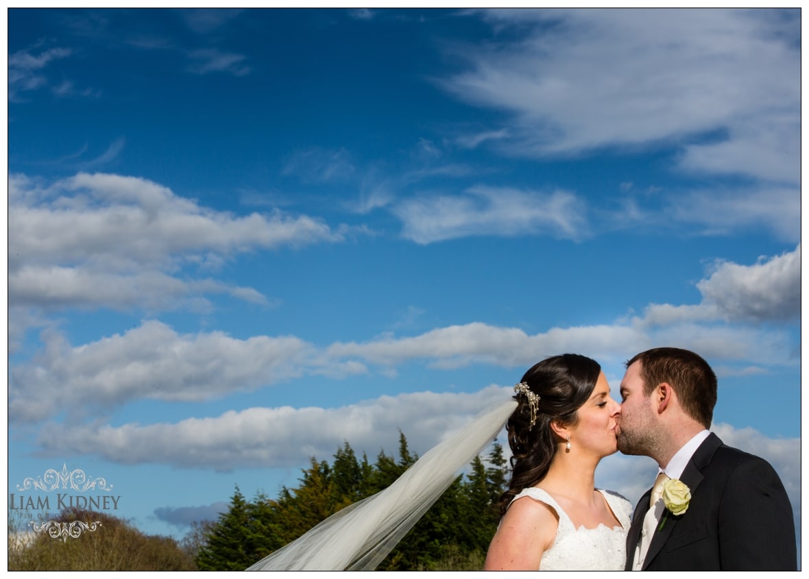 Summer Wedding in the Hodson Bay Hotel